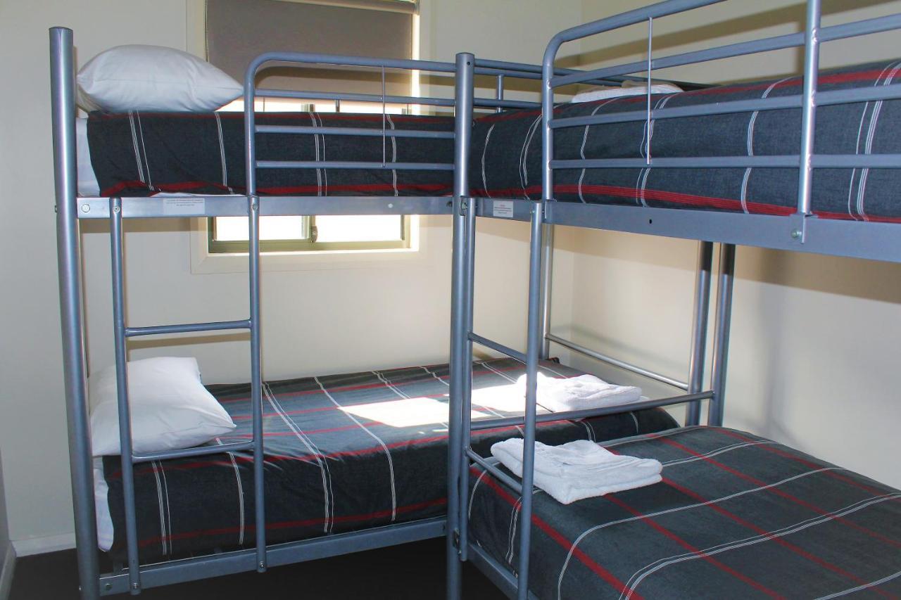 Hotel Big4 Hobart Airport Tourist Park à Cambridge Extérieur photo